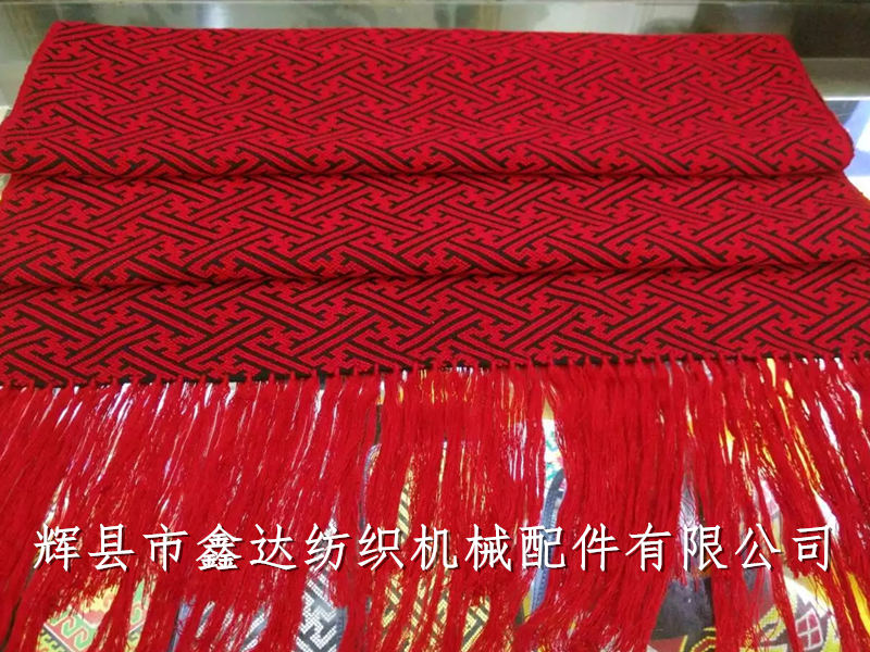 Small loom brocade finished products